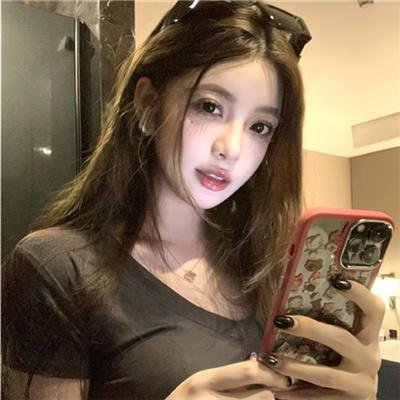 锦绣年华封面